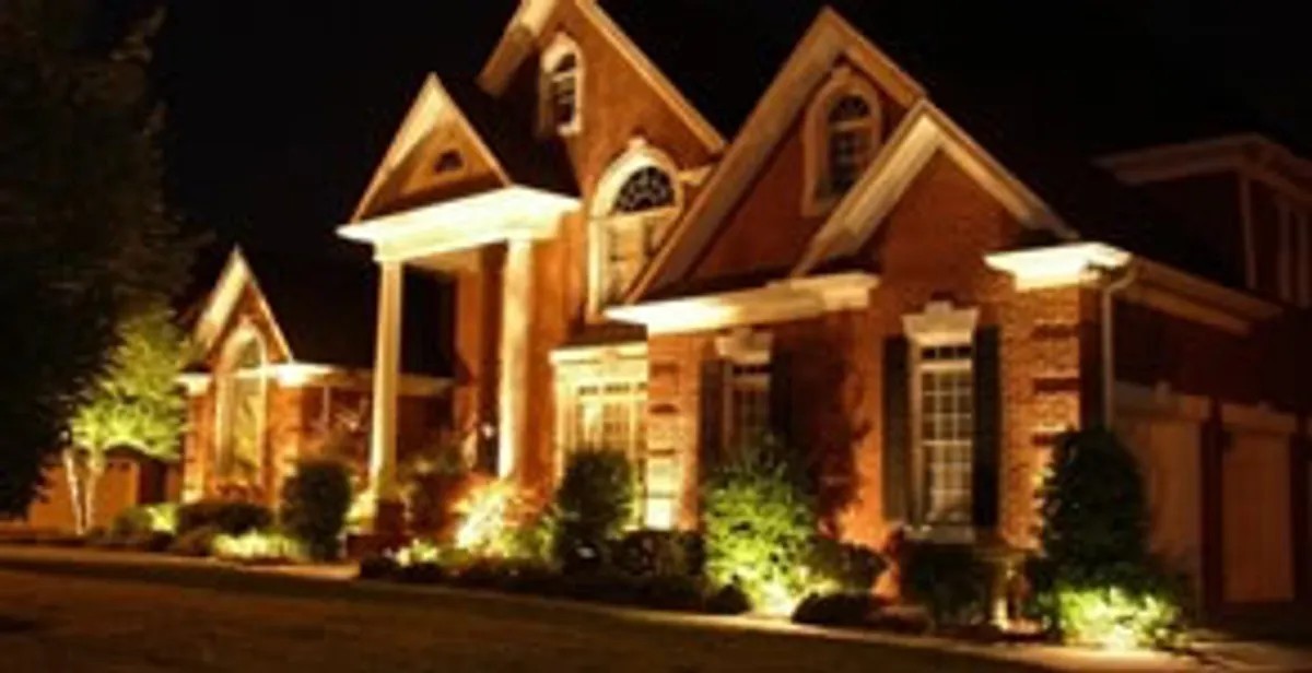landscape lighting installation services enhancing residential exterior lighting in Baton Rouge, LA